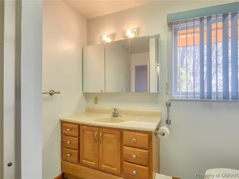 7083 Caffee Creek Ln, Gloucester, VA 23061 photo 29