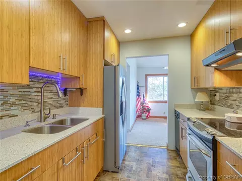 7083 Caffee Creek Ln, Gloucester, VA 23061 photo 22