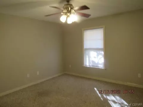 5807 Winterberry, Gloucester, VA 23061 photo 18