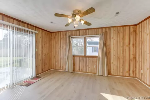 506 Angela Ct, Hampton, VA 23669 photo 10