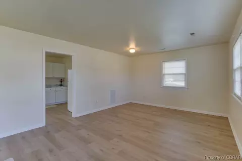 506 Angela Ct, Hampton, VA 23669 photo 6