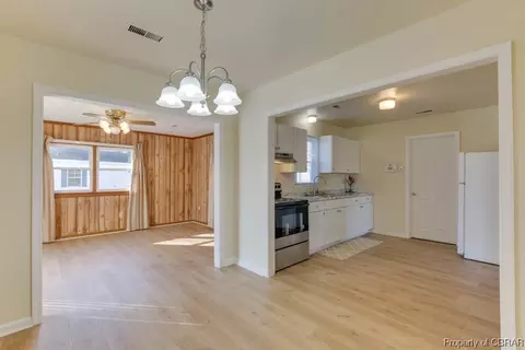 506 Angela Ct, Hampton, VA 23669 photo 18