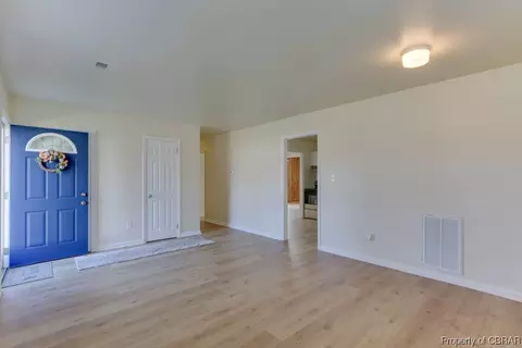 506 Angela Ct, Hampton, VA 23669 photo 7
