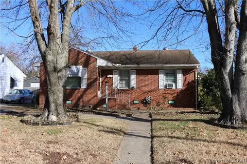 204 Maney Dr, Newport News, VA 23605