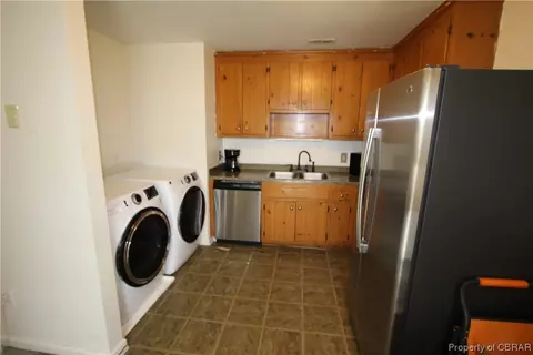3652 Foxhaven Dr, Gloucester, VA 23061 photo 8