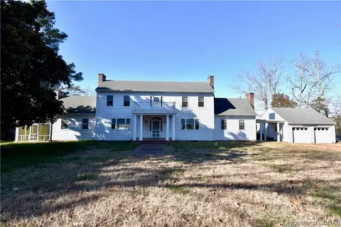 923-925 Eagle Point Rd, Heathsville, VA 22473