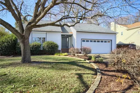 13 Eisele Ct, Hampton, VA 23666
