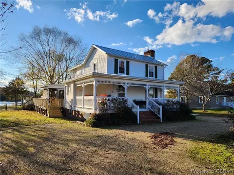 398 San Souci Ln, Cardinal, VA 23025