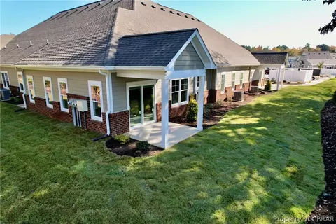 7400 Sinclair Way #B, Gloucester, VA 23061