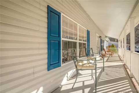 2587 Pine Top Ln, Gloucester, VA 23061 photo 6
