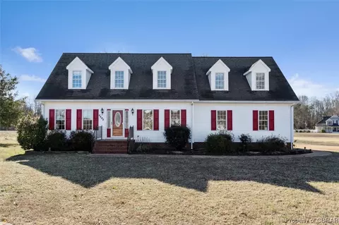 6498 Poplar Pond Dr, Gloucester, VA 23061