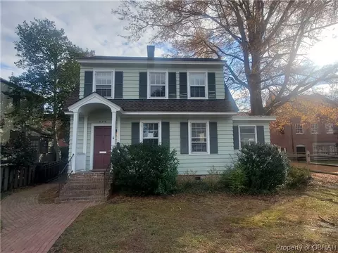 424 Scotland St, Williamsburg, VA 23185