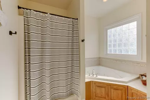 4 Willow Rd, Hampton, VA 23664 photo 33