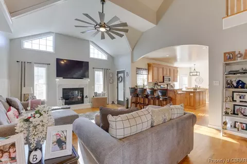 4 Willow Rd, Hampton, VA 23664 photo 11