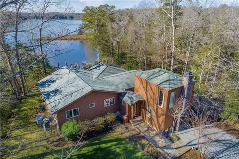1239 Kelley Neck Rd, Lancaster, VA 22503