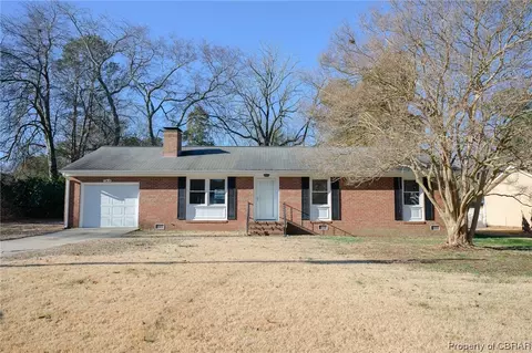2650 Hawkins Ave, Gloucester, VA 23072