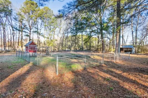 5477 Pikes Way, Gloucester, VA 23061 photo 32