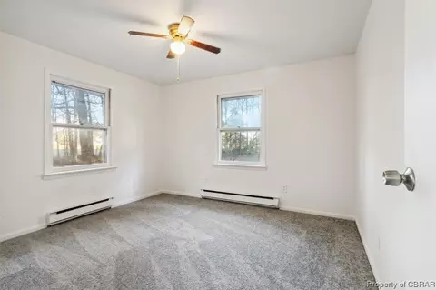 5477 Pikes Way, Gloucester, VA 23061 photo 17