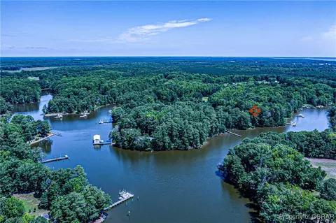 00 Pine Reach, Kilmarnock, VA 22482
