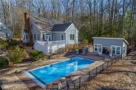 968 Wilton Creek Rd, Hartfield, VA 23071