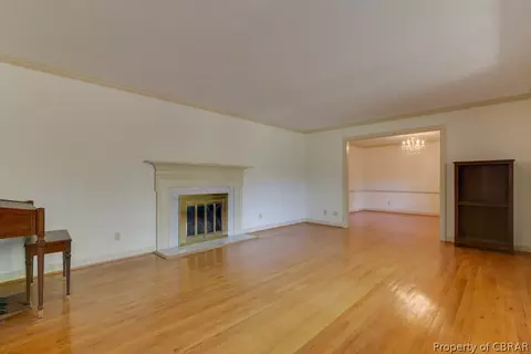1636 York River Dr, Gloucester Point, VA 23062 photo 10