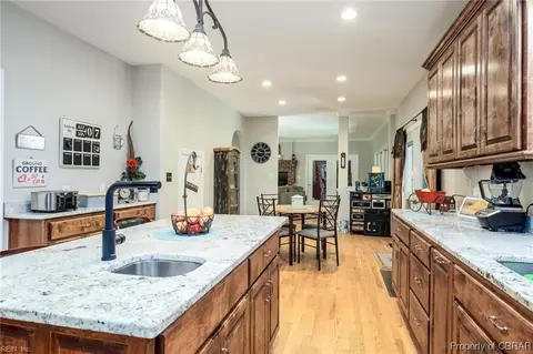 6092 Pear Field Ln, Gloucester, VA 23061 photo 13