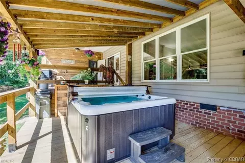 6092 Pear Field Ln, Gloucester, VA 23061 photo 25