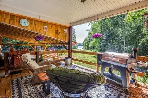 6092 Pear Field Ln, Gloucester, VA 23061 photo 24
