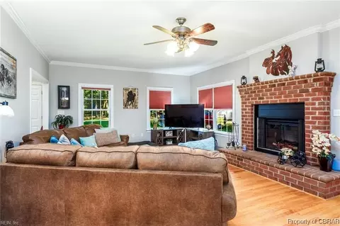 6092 Pear Field Ln, Gloucester, VA 23061 photo 17