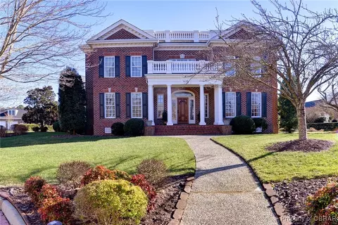 1628 N Founders Hl, Williamsburg, VA 23185
