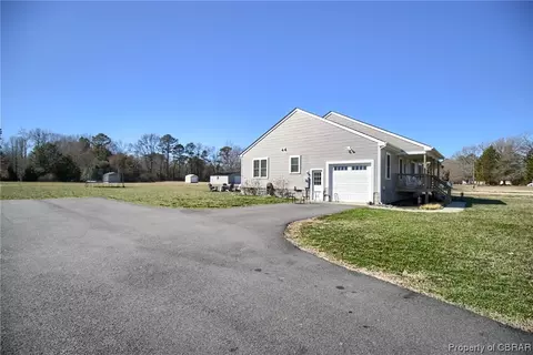 4944 Chestnut Fork Rd, Gloucester, VA 23061 photo 2