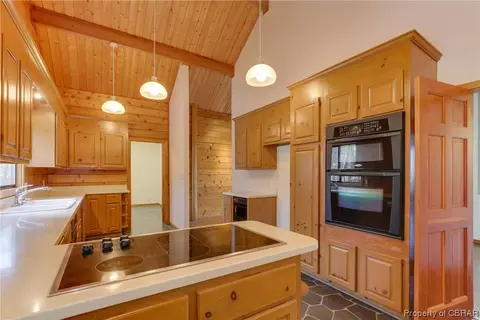 11758 11790 River Crest Dr, Gloucester, VA 23061 photo 15