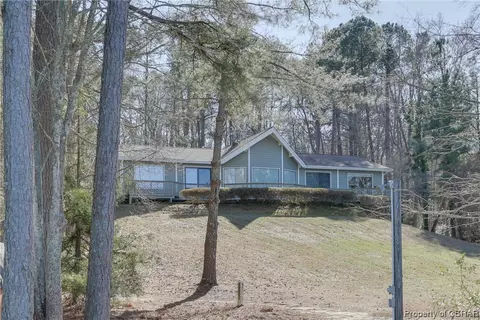11758 11790 River Crest Dr, Gloucester, VA 23061 photo 5
