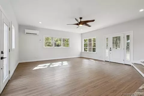 5400 Three Mile Ln, Gloucester, VA 23061 photo 20