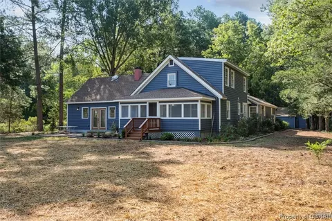 5400 Three Mile Ln, Gloucester, VA 23061 photo 2