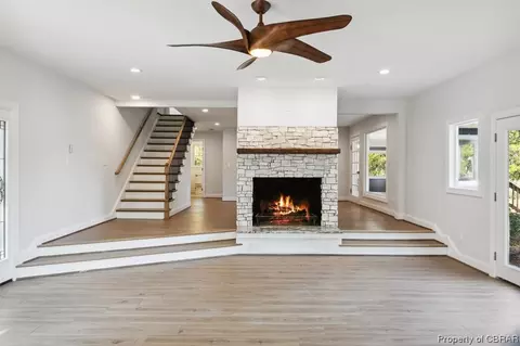 5400 Three Mile Ln, Gloucester, VA 23061 photo 5