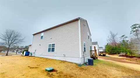 7374 Jeanne Dr, Gloucester, VA 23061 photo 47