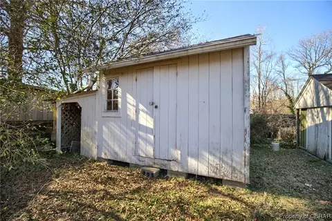 7470 Roaring Springs Rd, Gloucester, VA 23061 photo 17