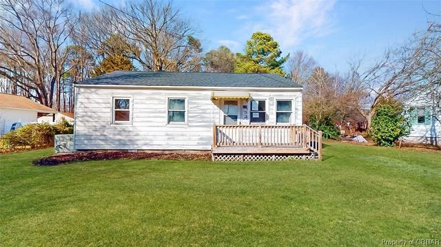 110 Byrd Ln, Yorktown, VA 23693