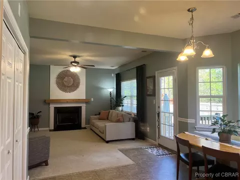 3675 Mariners Dr, Hayes, VA 23072 photo 13