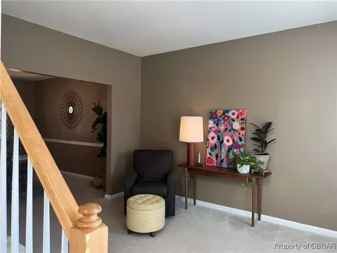 3675 Mariners Dr, Hayes, VA 23072 photo 3