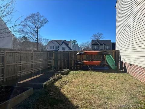 3675 Mariners Dr, Hayes, VA 23072 photo 42