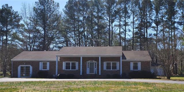 436 Lovers Ln, Mathews, VA 23109