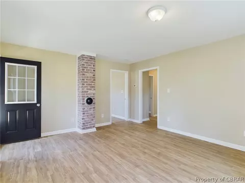 6864 Fields Landing Rd, Hayes, VA 23072 photo 11