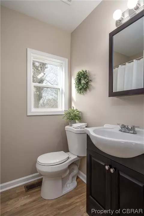 6864 Fields Landing Rd, Hayes, VA 23072 photo 27