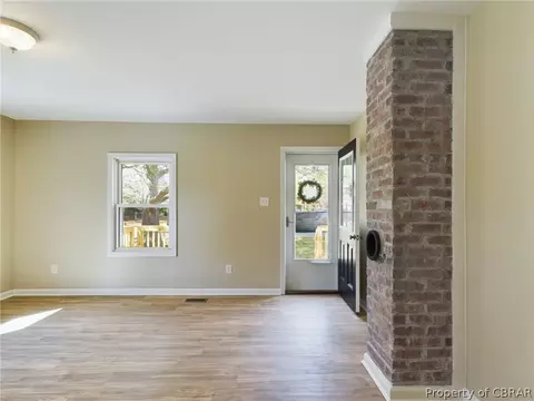 6864 Fields Landing Rd, Hayes, VA 23072 photo 16