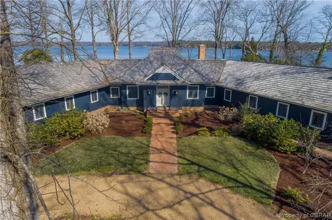 1081 Holland Point Rd, Dutton, VA 23050 photo 6