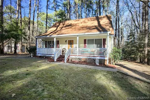4511 Mallard Dr, Gloucester, VA 23061