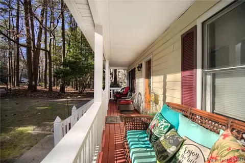 4511 Mallard Dr, Gloucester, VA 23061 photo 3