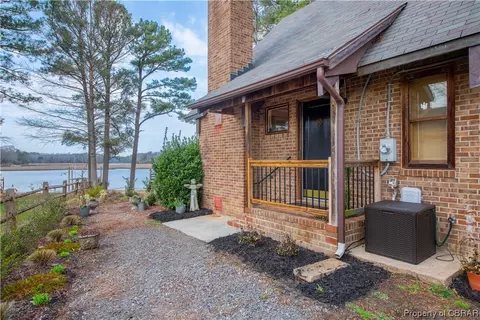 2515 Red Bank Rd, Gloucester, VA 23061 photo 11